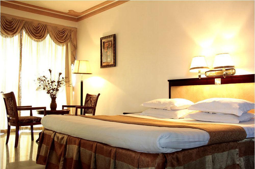 Hotel Sojovalo Kampala Dış mekan fotoğraf